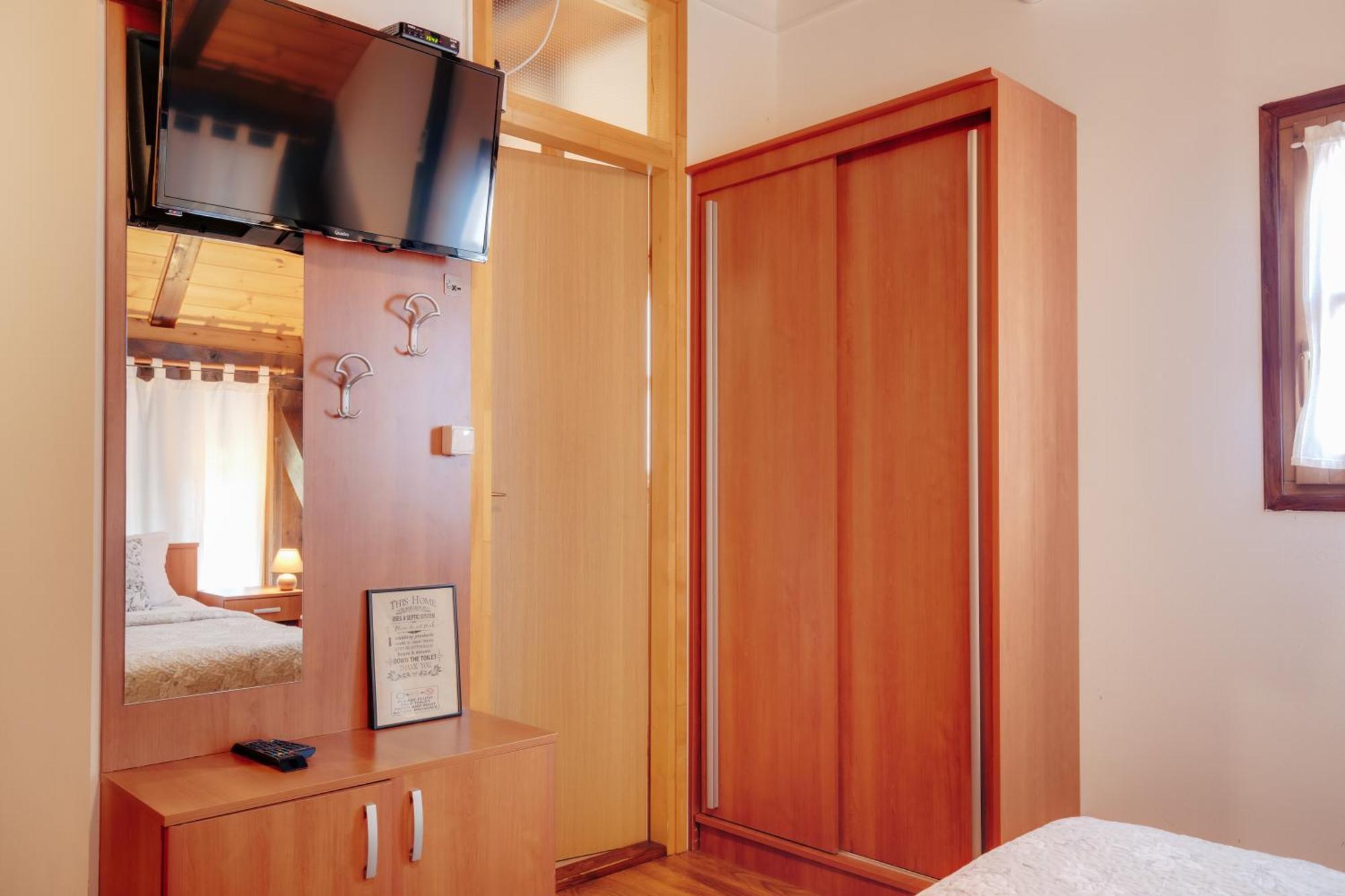 Guesthouse Pod Rastockim Krovom Слунь Номер фото